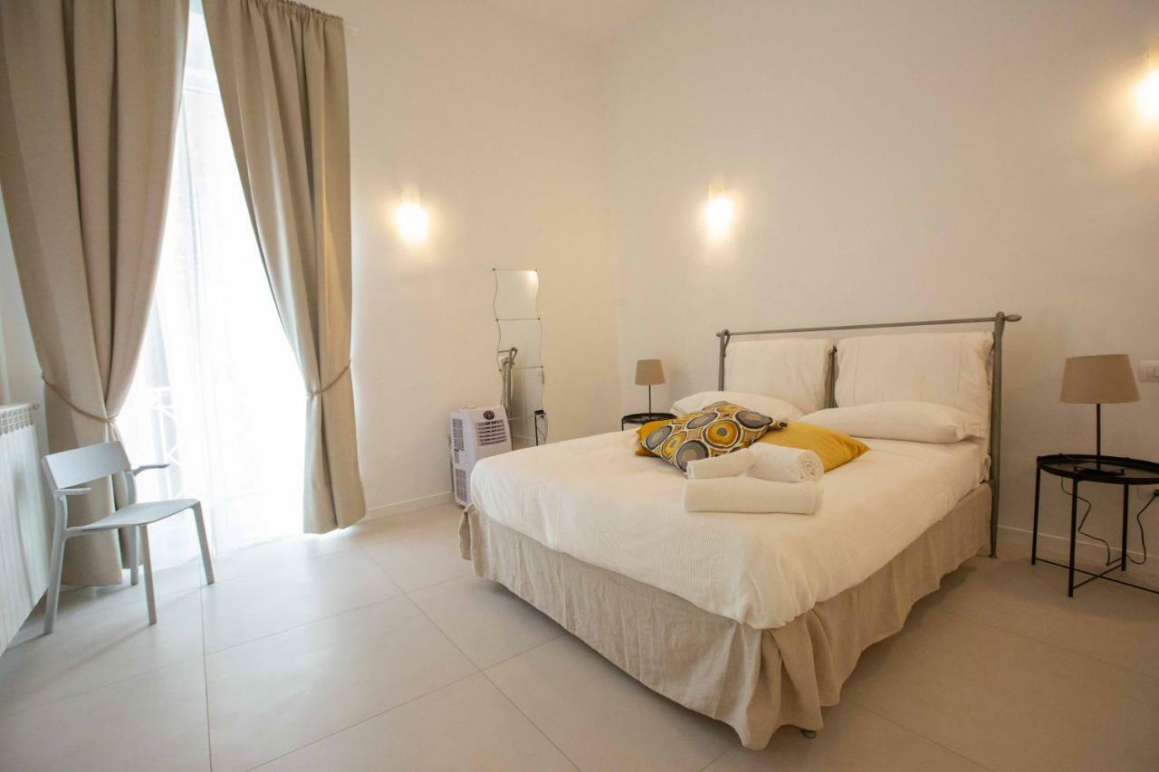 Gradoni 67 By Dimorra * Naples